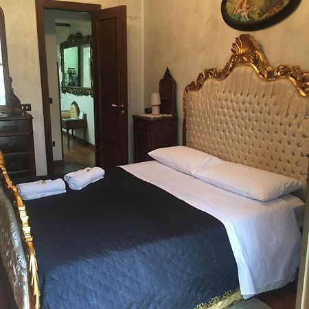 Casa Santa Lucia Apartment คาตาเนีย ภายนอก รูปภาพ