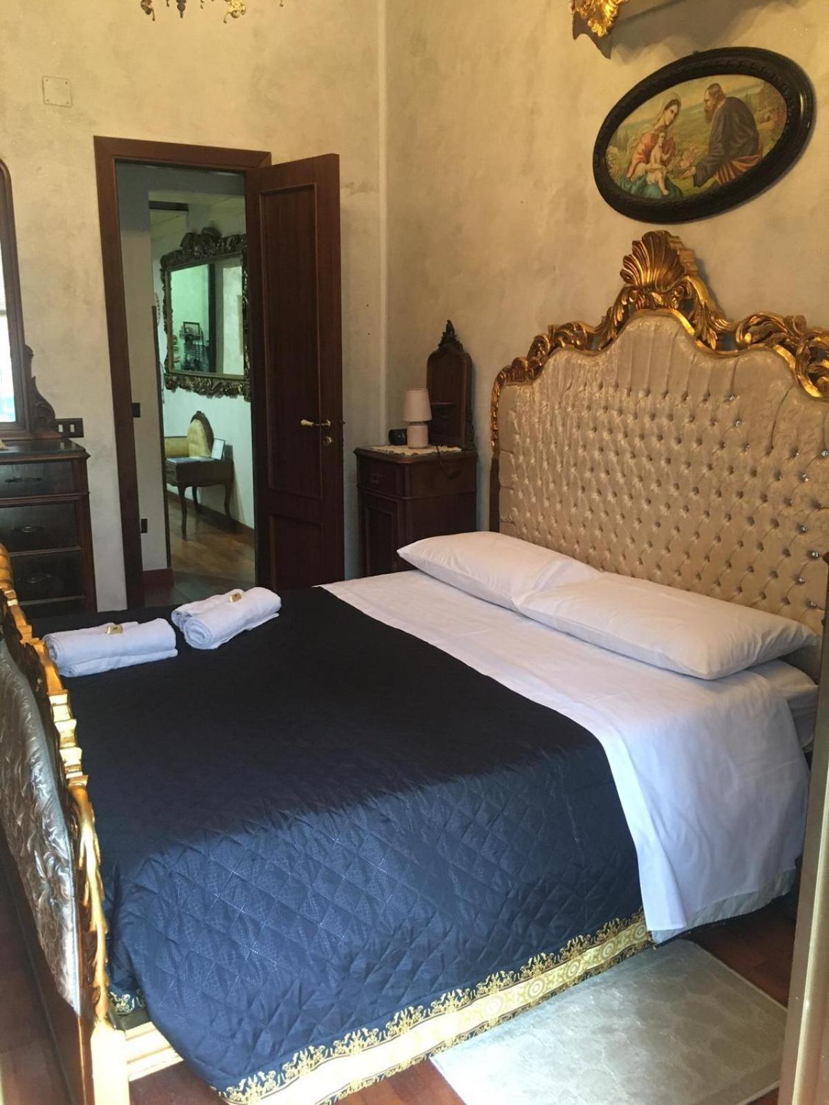 Casa Santa Lucia Apartment คาตาเนีย ภายนอก รูปภาพ